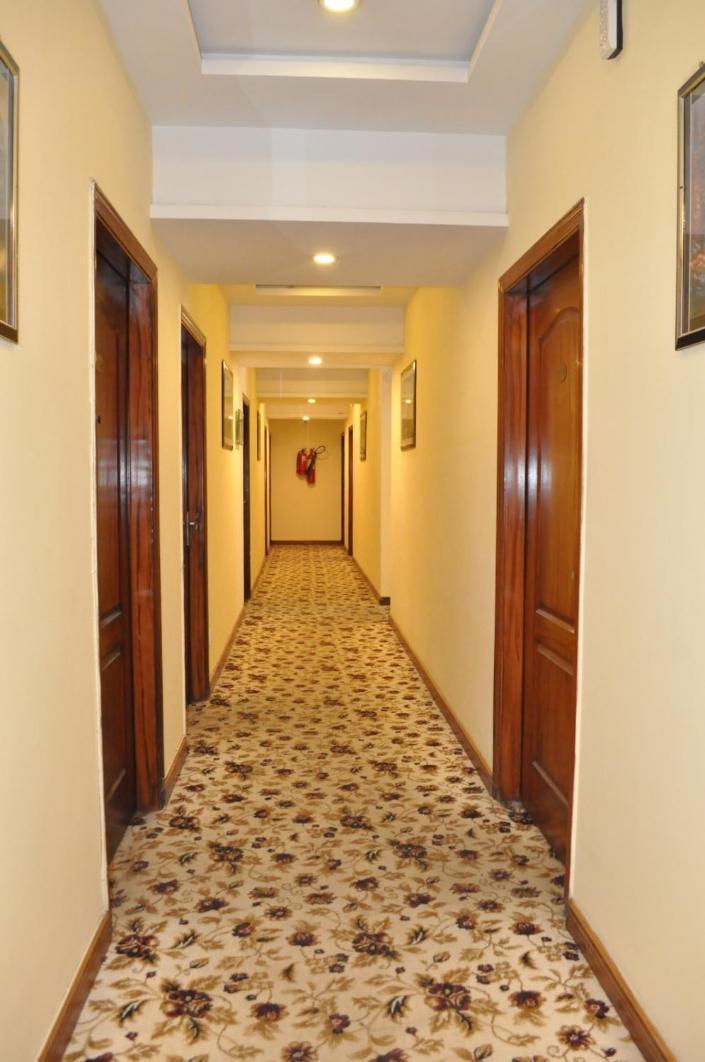 Diplomat Hotel Исламабад Екстериор снимка